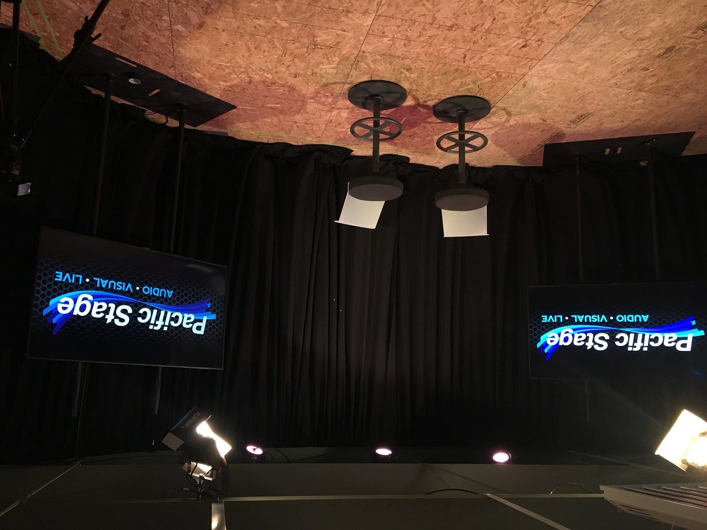 Stage